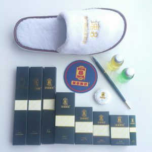 卡盒包装酒店一次性用品套装 洗漱用品